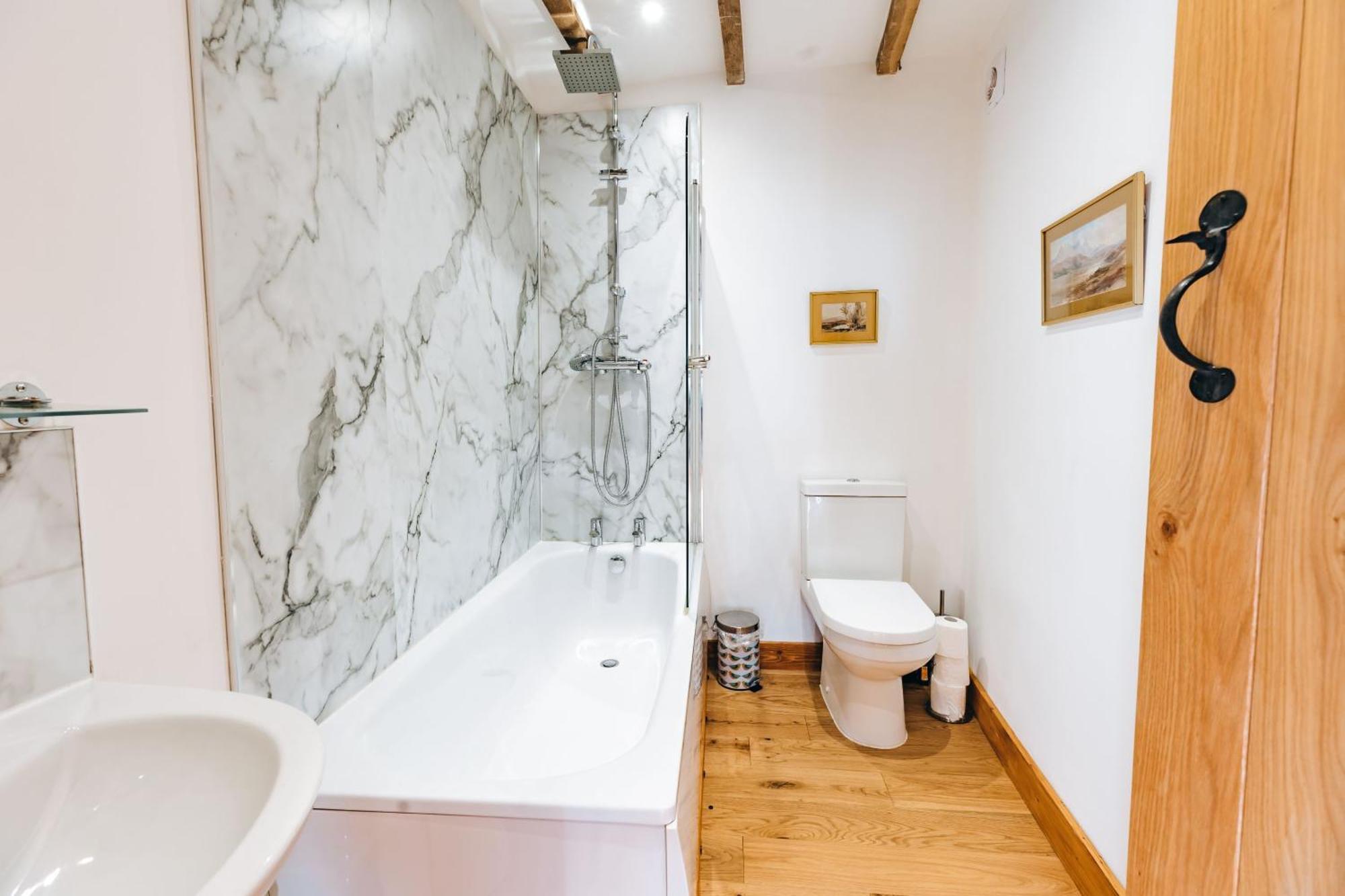 Ryton Grange Church Barn Sleeps 5 ชรูว์สเบอรี ภายนอก รูปภาพ
