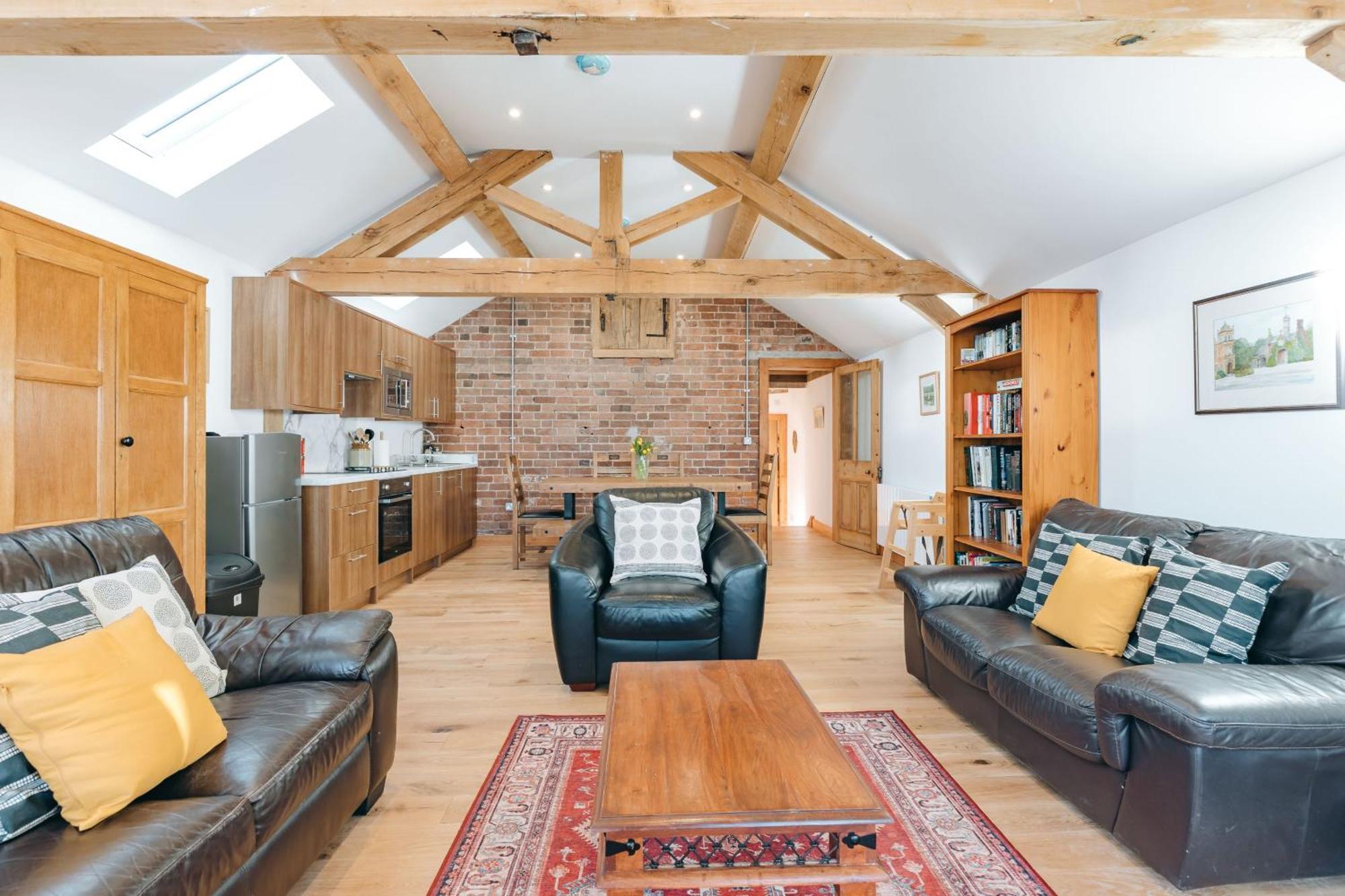 Ryton Grange Church Barn Sleeps 5 ชรูว์สเบอรี ภายนอก รูปภาพ